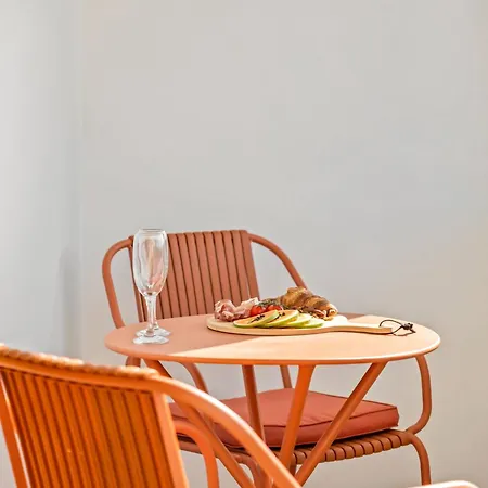 Tornos 아파트